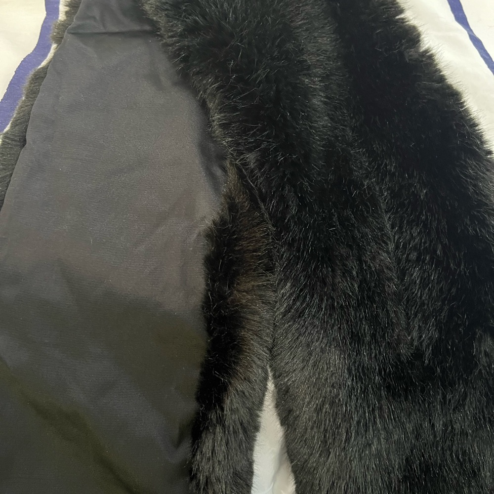 Luxurious Black Faux Fur Scarf